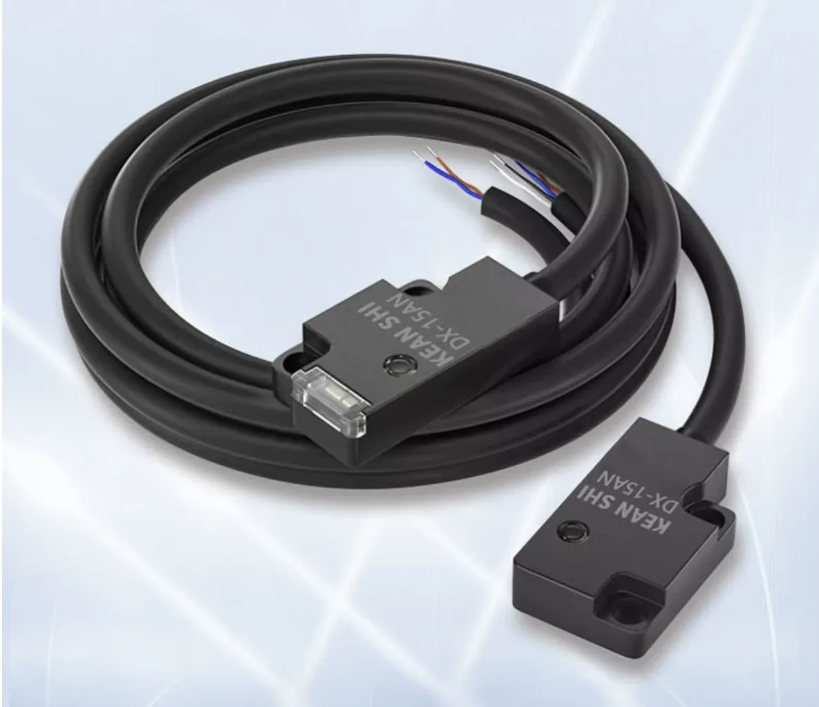 DX-15超薄光电开关本体外形实拍